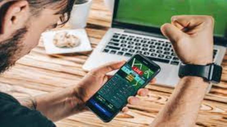 How To Make Your Smartphone Your Best Friend While Sports Games