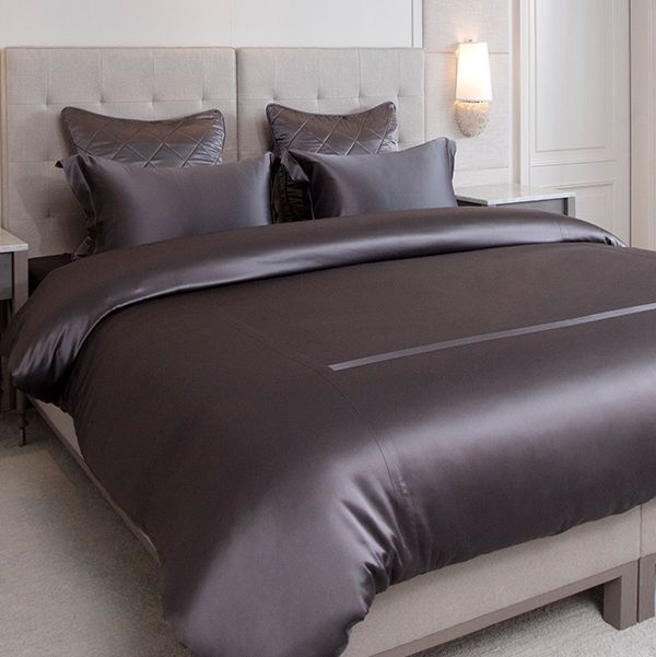 Review Silk Bed Sheets Set