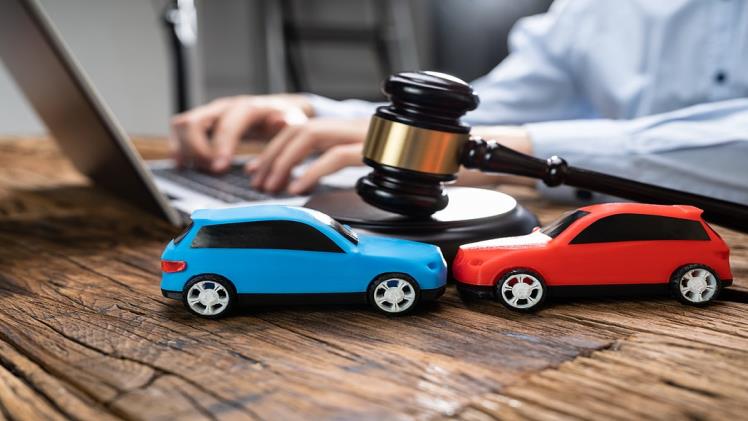 How A Car Accident Lawyer Can Make A Difference